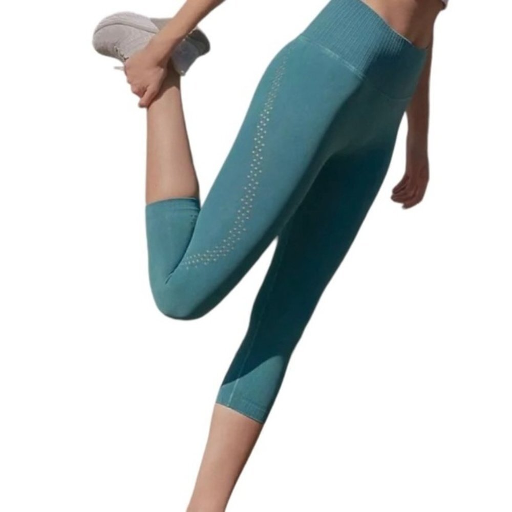 FP Movement Leggings Size XS/S High-Rise Good Karma Crop Turquoise Rib Stretch‎